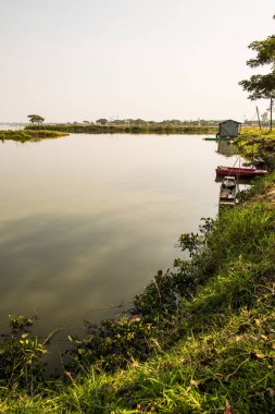 Kwan Phayao Gölü manzarası, Tayland.