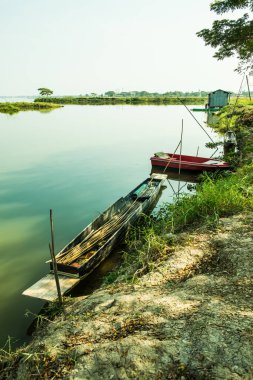 Kwan Phayao Gölü manzarası, Tayland.