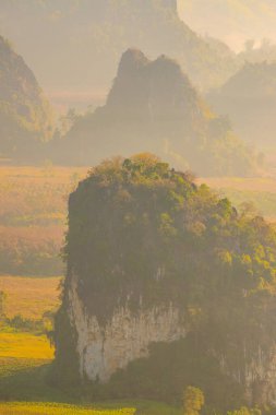 Phu Langka Ulusal Parkı, Tayland Güzel Dağ Manzarası.