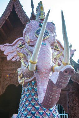 Tayland 'daki Ban Den Tapınağında Himmapan yaratığı.