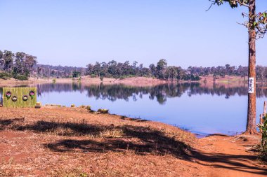 Tayland 'ın Chiangmai eyaletinde göl manzarası.