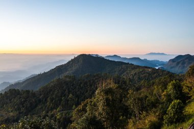 Mon Sone bakış açısıyla gün doğumu, Tayland.