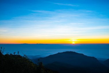 Mon Sone bakış açısıyla gün doğumu, Tayland.