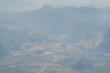 Phu Chi Fa Manzaralı Şehir Köyü, Tayland.