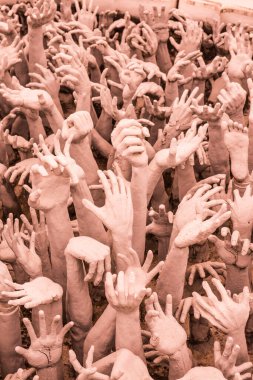 Rong Khun Tapınağı, Tayland 'da el işi sanatları..