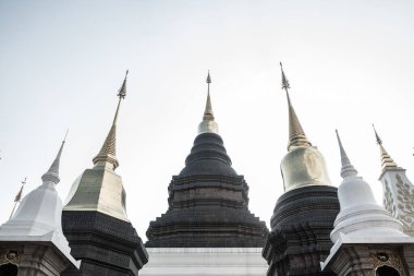 Ban Den Tapınağı, Tayland 'da güzel bir tapınak..