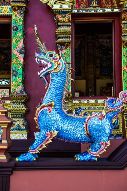 Himmapan hayvan heykeli Prayodkhunpol Wiang Kalong Tapınağı, Tayland.