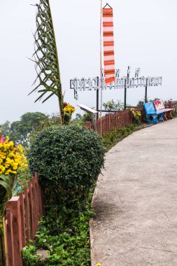 Kwan Phayao Gölü 'nün kış manzarası, Tayland.