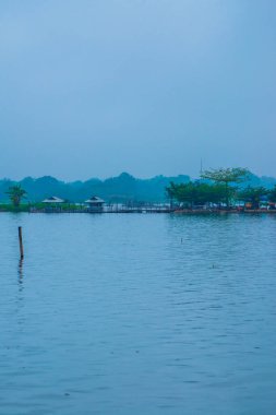 Tilok Aram temple in Kwan Phayao lake, Thailand.