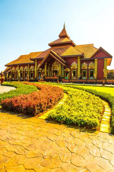 Hermosa Iglesia Estilo Tailandés Prayodkhunpol Wiang Kalong Templo Tailandia — Foto de Stock