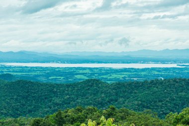 Phayao Gölü 'nün manzarası, Tayland.