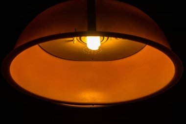 Süsleme için sarı lamba, Tayland.