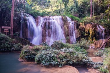 Doi Phu Nang Ulusal Parkı, Tayland 'daki Sawan şelalesinden.