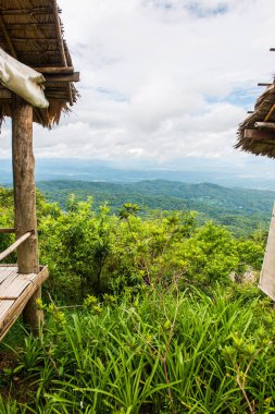 Mon Jam 'in Tayland' daki dağ manzarası.