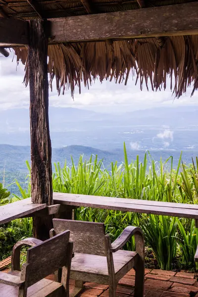 Mon Jam manzaralı dinlenme alanı, Tayland.