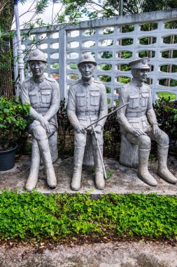 Tayland 'daki eski asker heykeli..