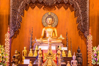 Antik Buda heykeli Phra Kaew Tapınağı, Tayland.