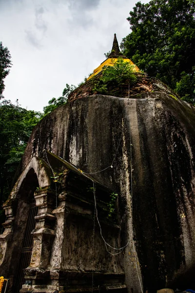 Antica Pagoda Tempio Phra Pha Ngao Thailandia — Foto Stock