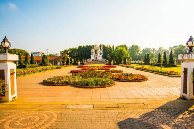 Pho Khun Ngam Muang Anıtı Kwan Phayao Gölü, Tayland.