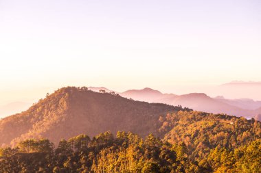 Mon Sone bakış açısıyla gün doğumu, Tayland.