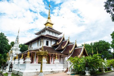 Chiangmai, Tayland 'daki Darabhirom Ormanı Manastırı' ndan Phra Chao Than Jai Mondop.