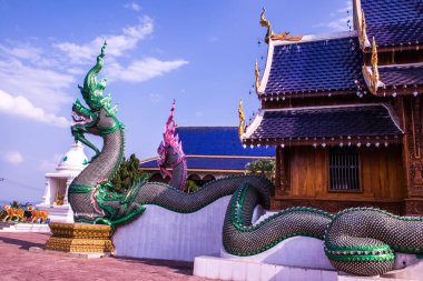 Tayland 'daki Ban Den Tapınağı' nda güzel bir Tayland tarzı kilise..