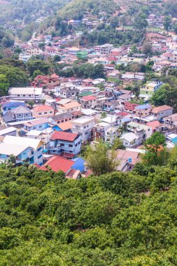 Dağdaki köy, Myanmar.
