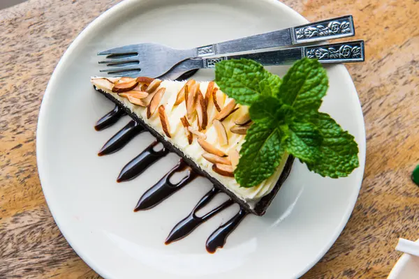 Torta Formaggio Brownie Con Guarnizione Mandorle Thailandia — Foto Stock