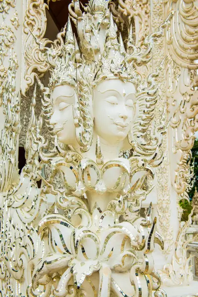 Decoración Con Arte Moldeo Templo Rong Khun Tailandia — Foto de Stock