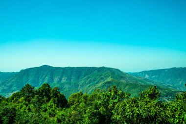 Doi Phu Kha 'nın Tayland' daki dağ manzarası.