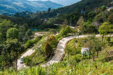 Chiangrai, Tayland 'da Doi Pha Tang yolu..