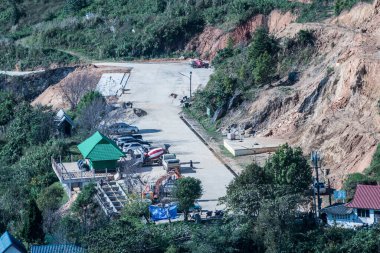 Chiangrai, Tayland 'da Doi Pha Tang otoparkında..