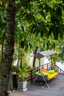 Modern salıncakla park et, Tayland.