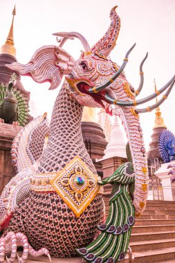 Tayland 'daki Ban Den Tapınağında Himmapan yaratığı.