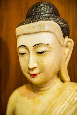 Eski Beyaz Buda, Tayland.