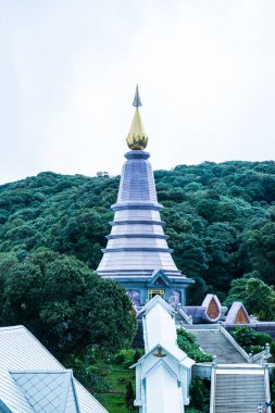 Doi Inthanon Ulusal Parkı, Tayland 'da dağda güzel bir stupa..