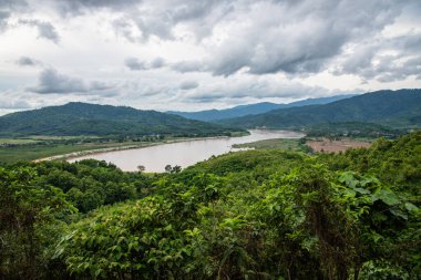 Mekong nehrinin doğal manzarası, Tayland.