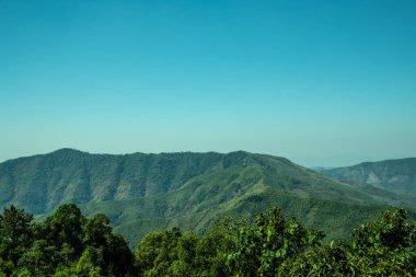 Doi Phu Kha 'nın Tayland' daki dağ manzarası.