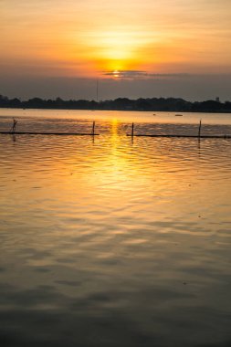 Sabah Kwan Phayao Gölü, Tayland.