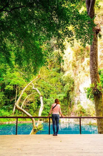 stock image Lom Phu Khew or Blue Lake in Tham Phatai National Park, Lampang Province.