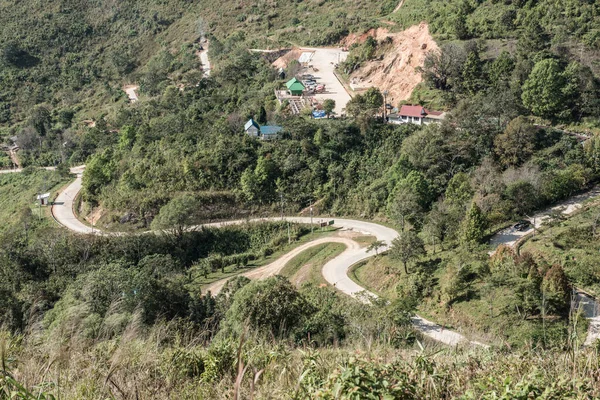 Tayland 'ın Chiangrai eyaletindeki Doi Pha Tang' da Dağ Manzarası.