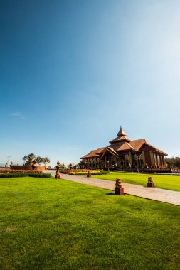 Prayodkhunpol 'deki güzel Tayland Kilisesi Wiang Kalong Tapınağı, Tayland.