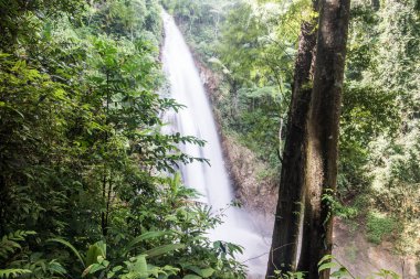 Khunkorn Şelalesi, Tayland, Chiang Rai bölgesinde..