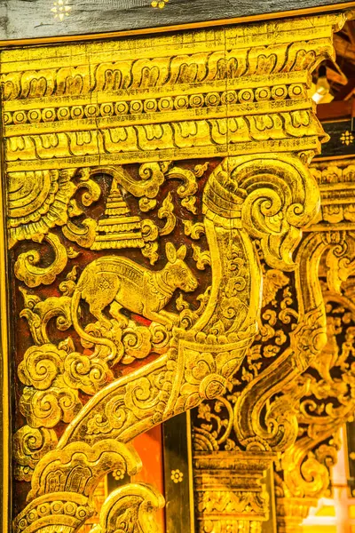 Lanna Stil Trä Snida Templet Thailand — Stockfoto