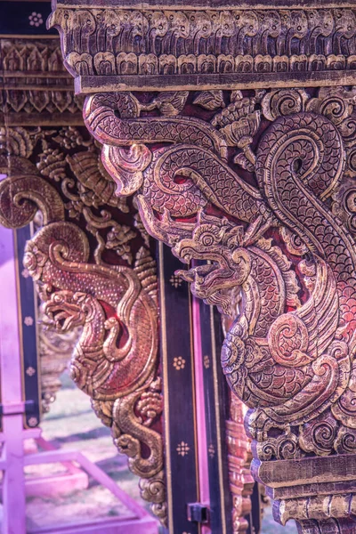 Ланна Стиль Різьблення Дереву Храмі Таїланд — стокове фото