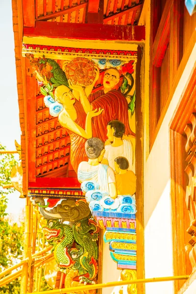 Style Lanna Sculpture Sur Bois Dans Temple Thaïlande — Photo