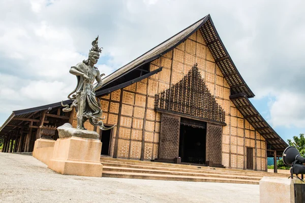 Cherntawan Uluslararası Meditasyon Merkezi, Tayland Meditasyon Salonu.