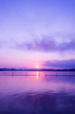 Sabah Kwan Phayao Gölü, Tayland.