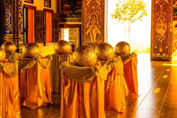 Loknimit Com Bela Igreja Estilo Tailandês Tailândia — Fotografia de Stock