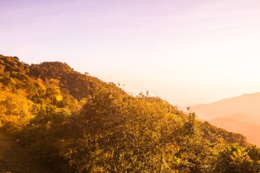 Mon Sone bakış açısıyla gün doğumu, Tayland.